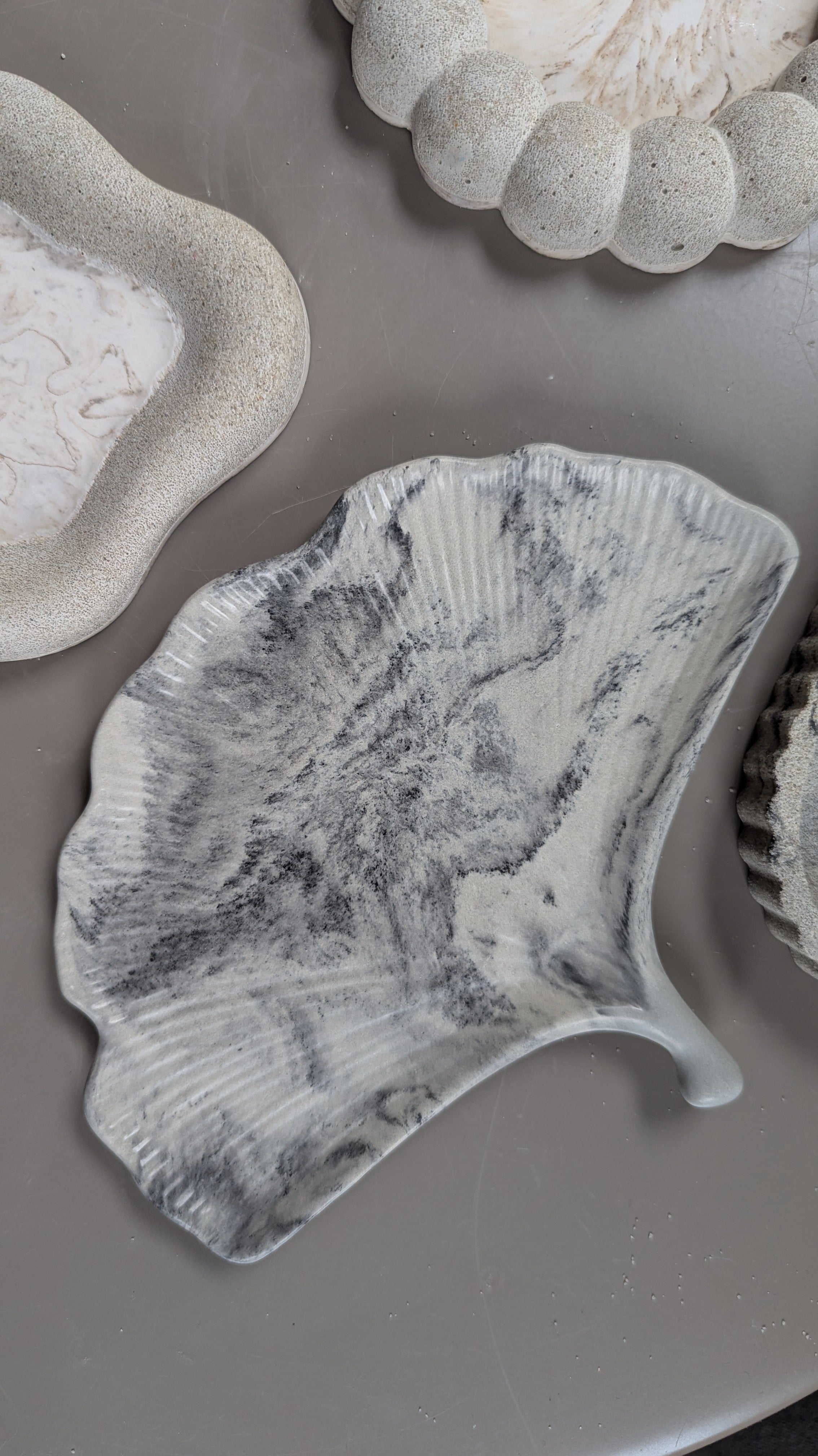 Atlantic Ginkgo Dish with marble swirl detail